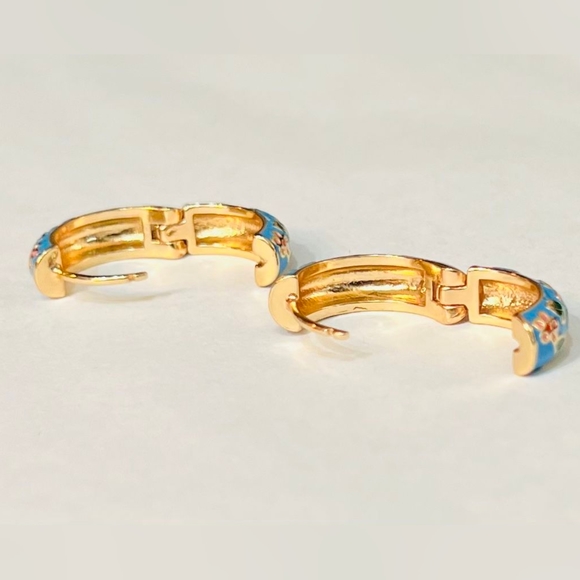 Revolve Petit Moments Art Deco Floral Enamel Mini Hoops in Blue - Picture 5 of 7
